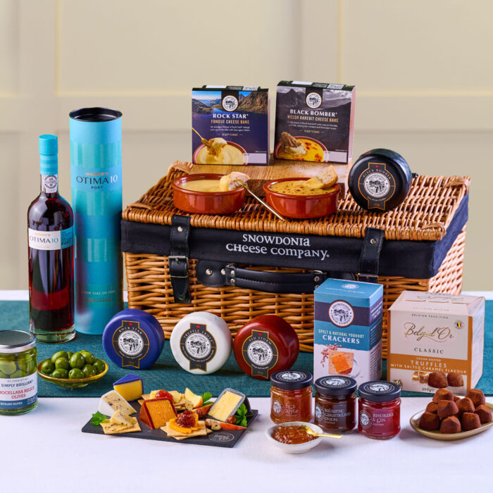 Cheese & Port Wicker Hamper