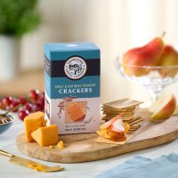 Spelt & Natural Yoghurt Crackers